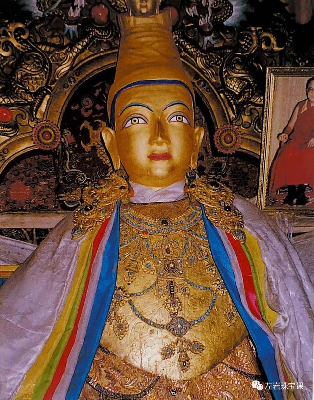 天珠到底是什么，西藏天珠到底是用什么做的（还不知道什么是天珠的朋友）