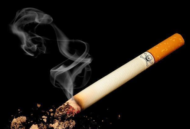 香烟烟嘴里面的爆珠是什么，有什么作用（九种香烟被列入黑名单）