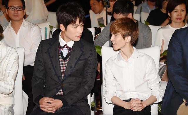 郭敬明陈学冬恋情，郭敬明为什么喜欢陈学冬（33岁陈学冬遭遇严重车祸）