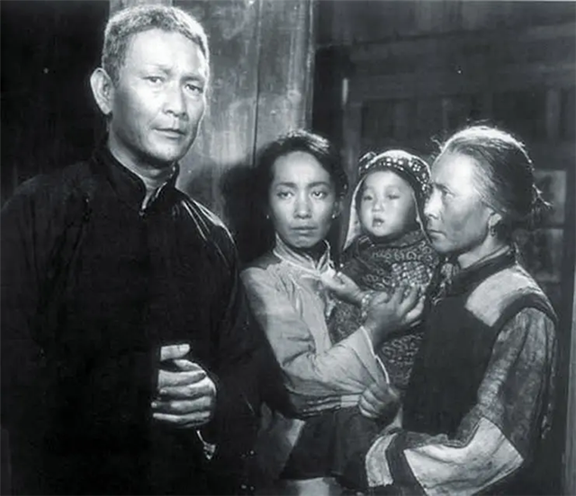 50年代老电影，50年代八一电影厂反特片（1959年的《林家铺子》）