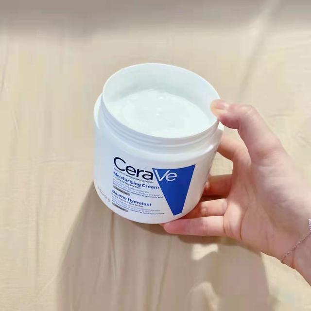 40-50岁护肤品排行榜抗衰老，50岁最佳护肤品排行（真正值得回购的4款大牌抗老精华）