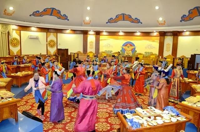 那达慕大会是哪个民族的节日，元朝时象征着强盛