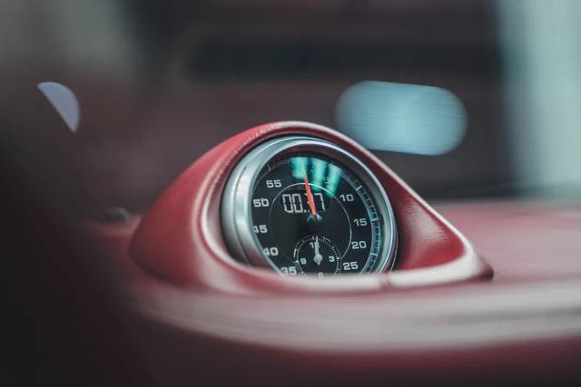 为什么pdk变速箱叫无限弹，PDK变速箱是几速的（老老老款的911）