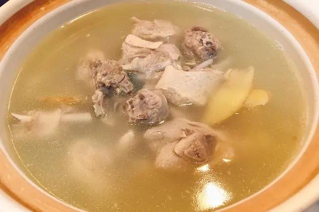 头伏二伏三伏吃什么，头伏二伏三伏吃什么养生（别忘吃“中伏3宝”）