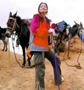 余纯顺重走彭加木之路，余纯顺（徒步探险家余纯顺遇难罗布泊后）