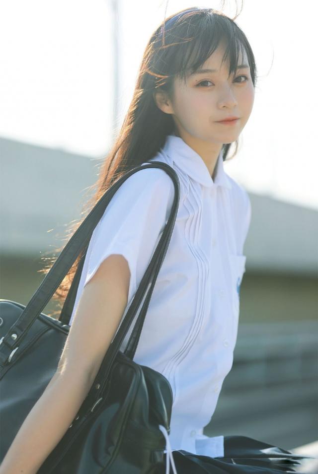 jk制服,jk制服的名字(jk制服美女 清新靓丽学妹图片)