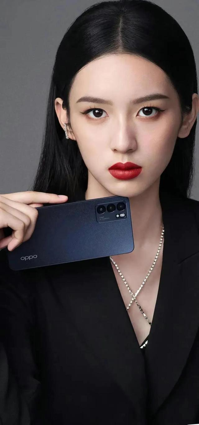 孤独伤感系的文字图片 要明白 孤独才是生活的常态，孤独的图片女生 伤感（品味孤独，孤独也是一种美）