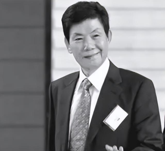 港椒怎么腌制，港椒怎么腌制好吃视频（如何创建中国第一女鞋品牌的）