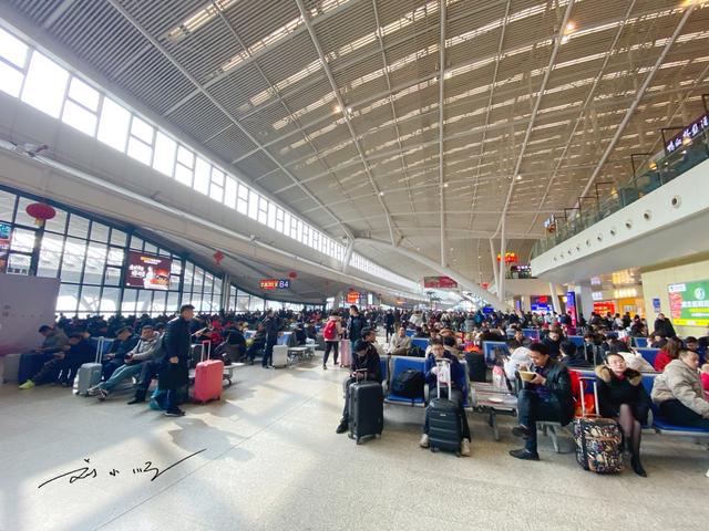 武汉是哪个省的城市，武汉属于哪个省（武汉到底相当于几个北京大呢）