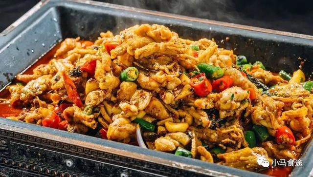 川味红烧肥肠怎么做，川味红烧肥肠的家常做法大全（这些做法值得大家参考）