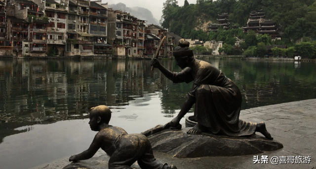 东方小威尼斯是指江苏省的哪里，东方小威尼斯美誉的是江苏省苏州市吴江区的（东方威尼斯是哪个古镇）