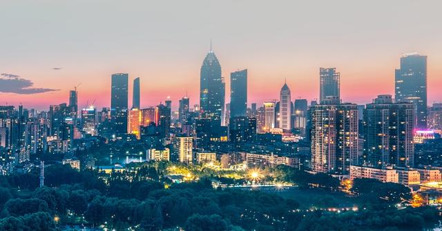 湖北孝感是不是很穷，湖北孝感是不是很穷的地方（湖北2022上半年GDP第4城）