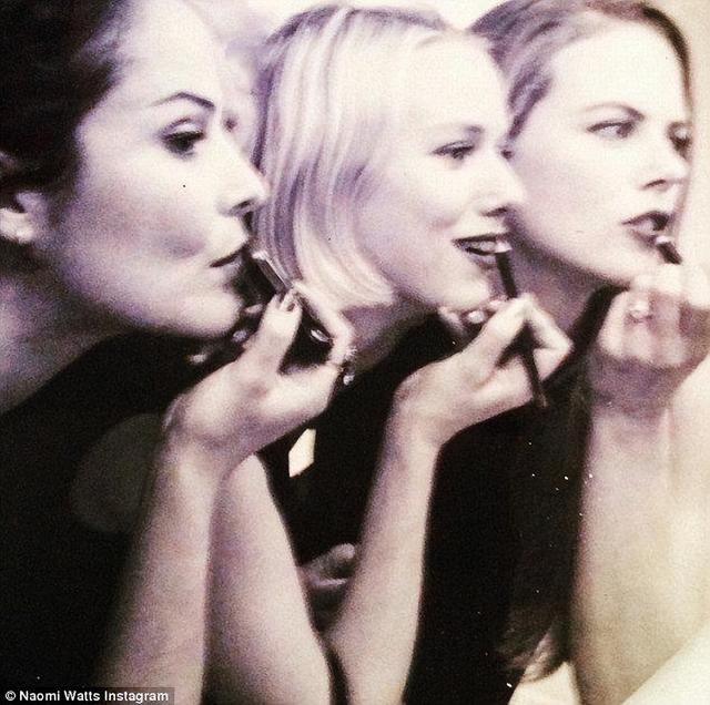 关于欧美著名艳星的信息，好莱坞两位顶流女星惊爆同性绯闻