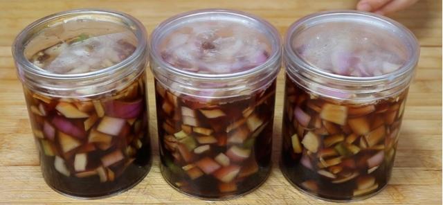 怎样泡生姜好吃，简单泡嫩姜的腌制方法（好多人不懂有啥用）