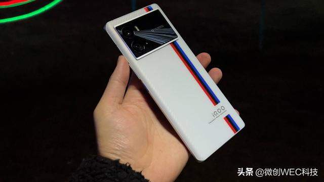 爱酷手机怎么样，vivo爱酷5g手机参数（iQOO9 Pro值得买吗）