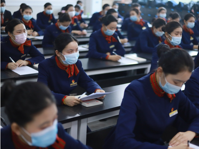 武汉铁路职业技术学院怎么样，武汉铁路职业技术学院怎么样地址在哪（从211院校到普通专科）