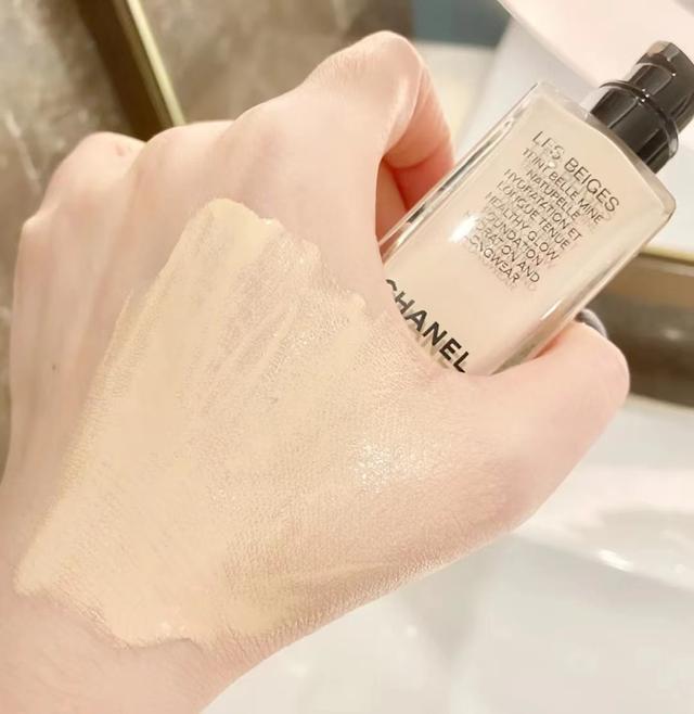 娇兰金钻粉底液，娇兰金钻塑颜粉底液遮瑕力如何（公认好用的5款贵妇粉底液）