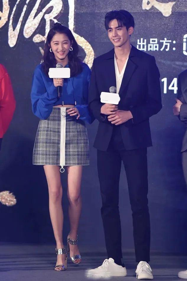 明星身高排行榜，30位当红男明星身高对比（男明星跟关晓彤同框暴露真实身高）