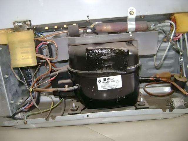 冰箱冷藏室如何使用，冰箱冷藏室结冰怎么办（冰箱也该换种用法了）