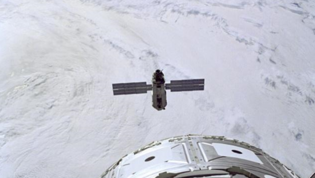 国际空间站是哪几个国家建的，国际空间站是哪几个国家建的,对俄制裁（国际空间站最多容纳13人）