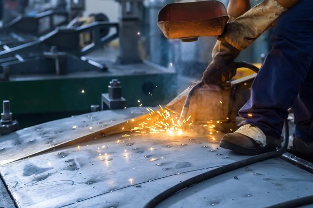 焊工证复审流程，焊工证复审需要什么（焊工证多长时间复审一次）