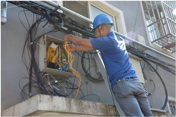 手机怎么换ip地址，手机网络如何快速切换IP（难怪你的手机wifi连上了）