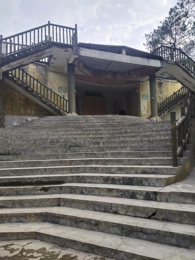 歌乐山森林公园，重庆旅游必去景点（歌乐山国家森林公园）