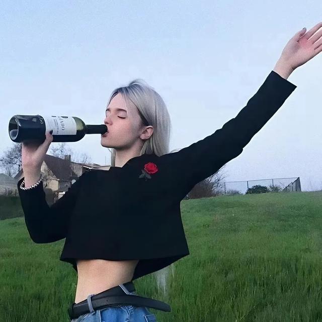 绝美.女图，微信头像，绝美.女图（头像：今日绝美好看的微信头像）