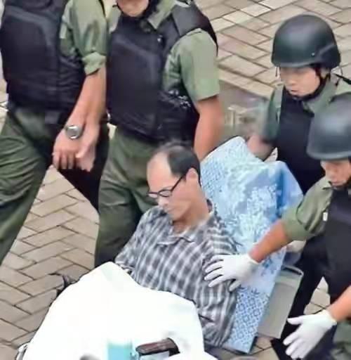 抢劫犯最喜欢抢哪些人，抢劫犯会对什么人下手（10分钟打劫5间金铺）