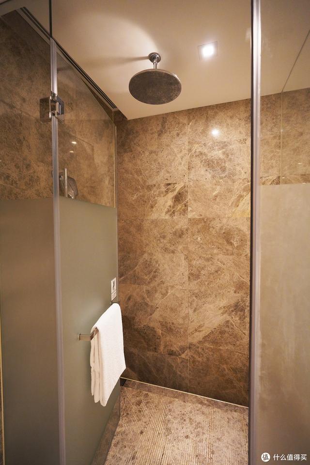 亚特兰蒂斯在哪里，亚特兰蒂斯在哪（“人傻钱多”的三亚亚特兰蒂斯）