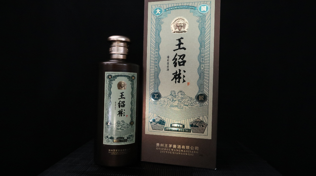 大家觉得过年送礼品送什么合适，过年送礼品送什么实惠（春节回家可备上的5样礼品）