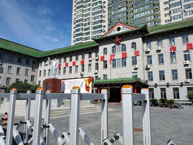 哈尔滨斯大林公园，防洪纪念塔、斯大林公园、友谊宫