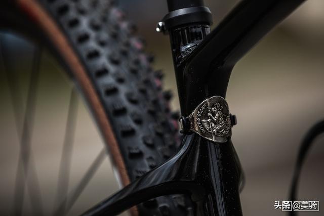 山地自行车全面图，山地世界杯赛场的9辆顶级XC硬尾山地车