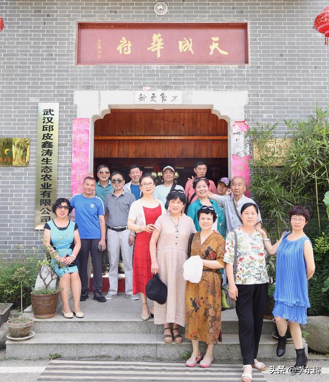 同学聚会说说幽默短句，同学聚会搞笑短句（快乐时光总是那么美好）