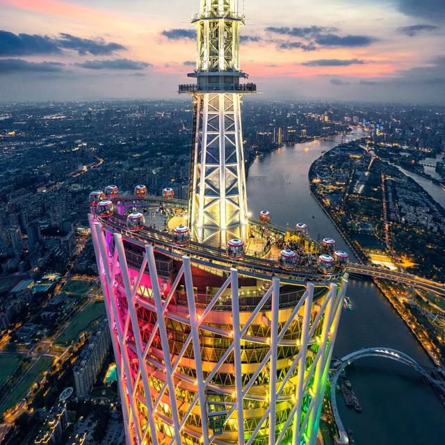 全国各地的摩天轮，有些摩天轮越转越浪漫