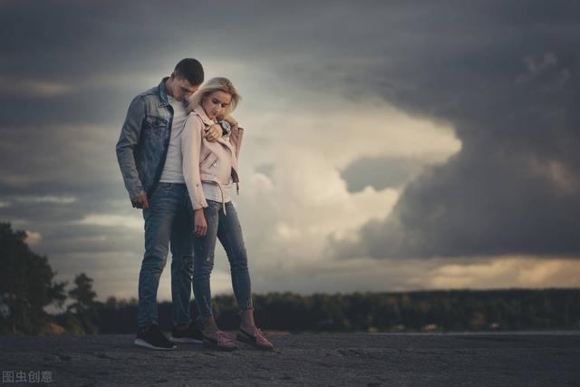 让女生暖到哭的情书，让女生暖到哭的情书简短（最浪漫的表白句子）