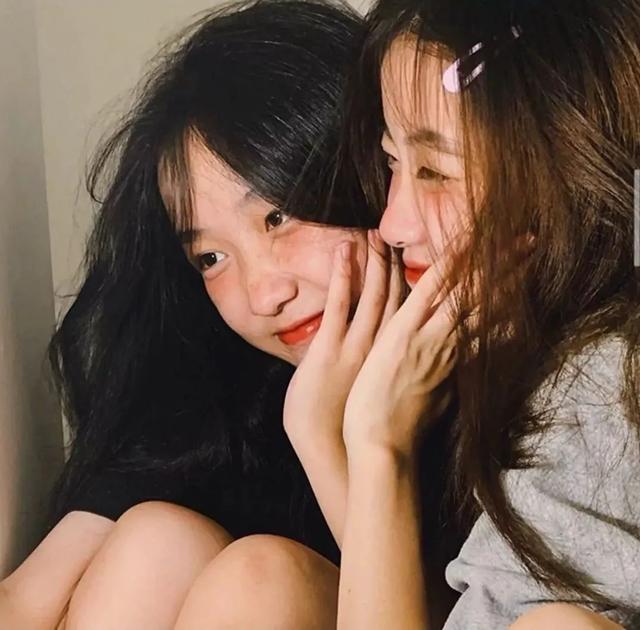 又酷又帅又霸气的闺蜜头像，帅气，超酷！五人闺蜜头像。微信（多人姐妹头像丨闺蜜头像）