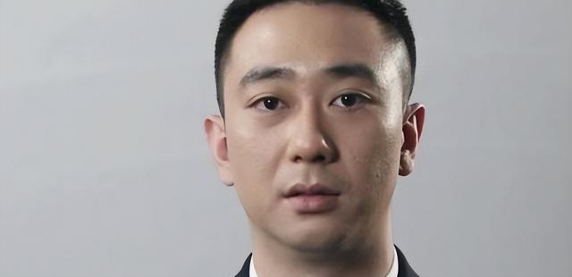 带火李诞，地位比肩郭德纲，曾经的脱口秀一哥王自健为何不火了？