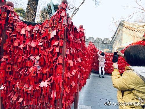 四大名寺指的是哪四个，四大名寺分别是什么（中国香火最旺的十大寺庙排名）