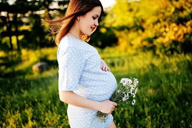 生完孩子后多久会排卵，生完孩子后多长时间会排卵（医生：当时明明只有一个）