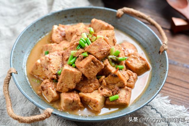 食堂小炒菜谱1000大全，学校食堂炒菜菜谱（端上桌全是抢手菜）