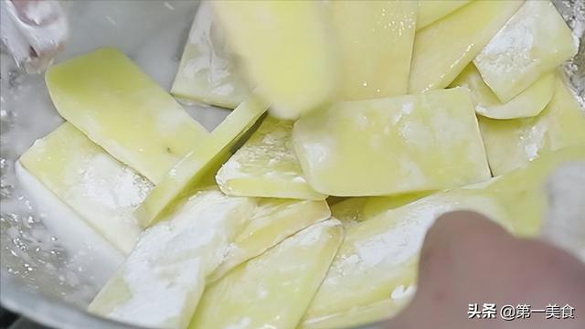 土豆怎么做才好吃，土豆怎么做才好吃又简单视频（营养解馋，上桌连汤汁都不剩）