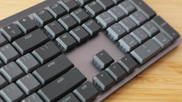 罗技键盘mx mechanical测评，罗技MX机械键盘和Master