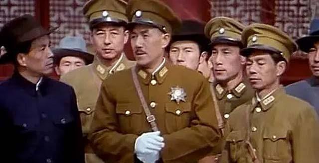 姓蒋的名人，姓蒋的名人故事,50字（蒋经国称道：演得很像我父亲）