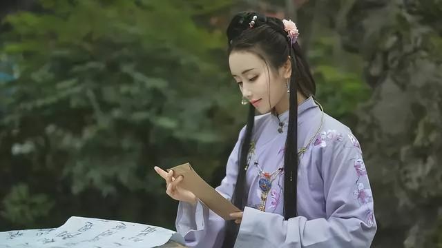 怎么理解梅开二度的意思，梅开二度怎么解释（有谁能懂李香君——惊艳时光400年）