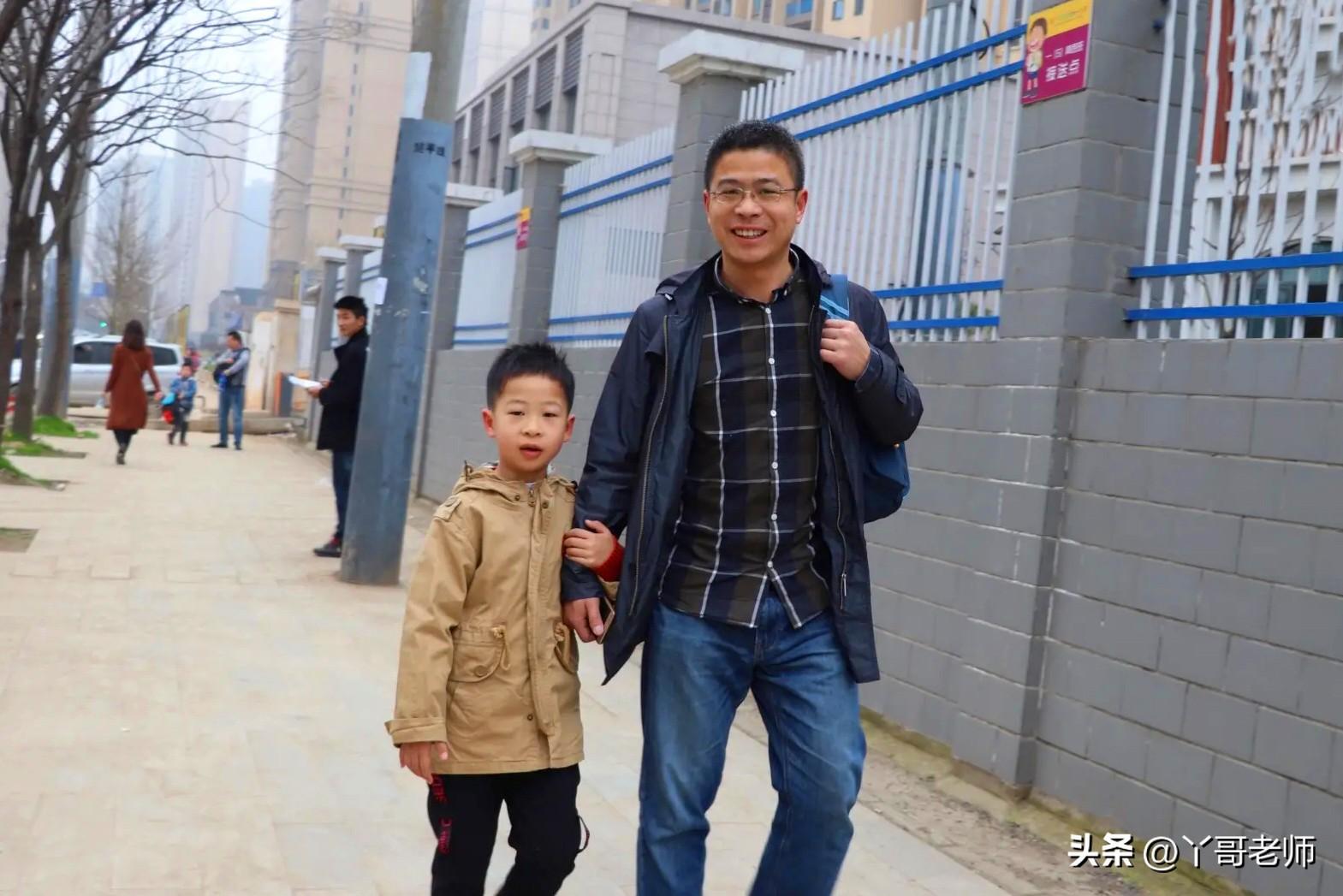 广西网上家长学校登录（广西一家长分享儿子转校成功的喜悦）