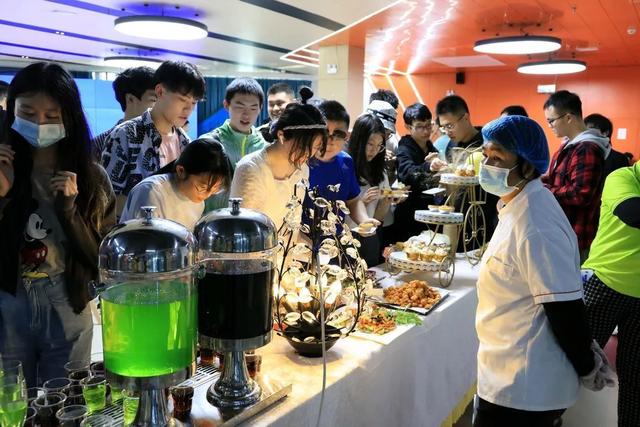 电子科技大学海南校区，2022海南考多少分能上电子科技大学（第二批电子科大学子入驻海南）