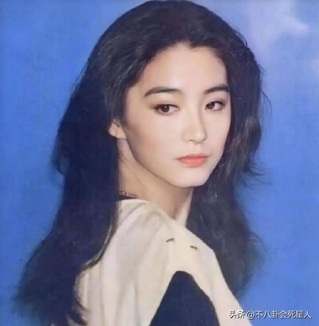 什么女孩一看就有气质，什么女生有气质（连同行都夸赞的女星）