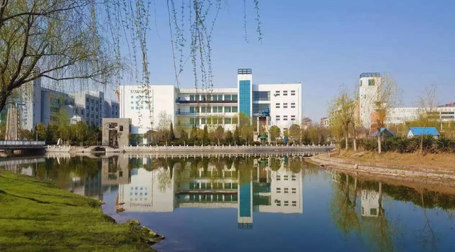 河南职业技术学院怎么样，河南职业技术学院教学怎么样（被称为“高职211”学校）
