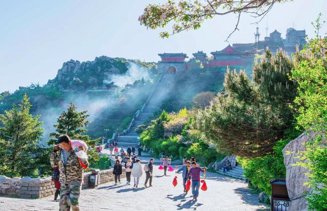 泰山好玩吗，泰山旅游攻略（此生不老，必去泰山）